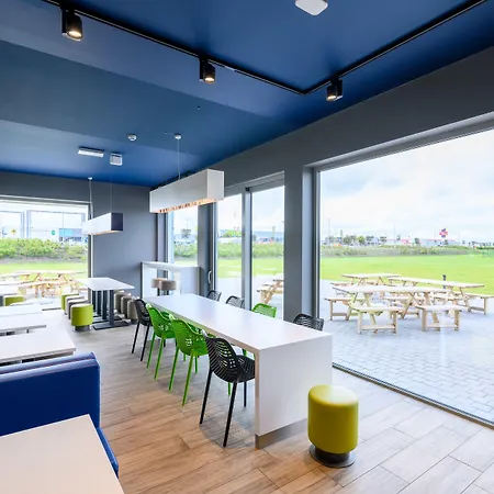 Ibis Budget Oostende Airport 2* מידלקרק