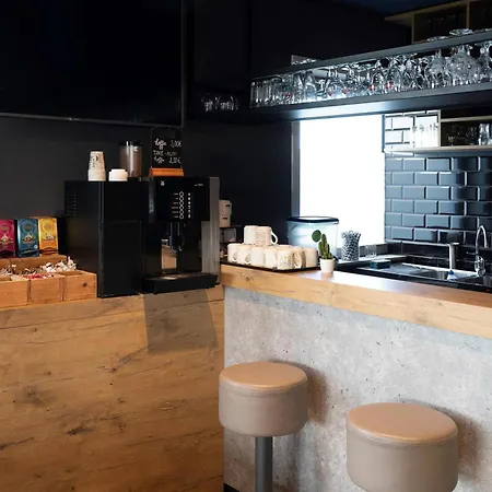 Ibis Budget Oostende Airport 2*