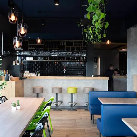 Ibis Budget Oostende Airport Hotel Middelkerke