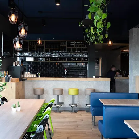 Ibis Budget Oostende Airport 2*