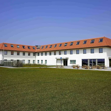 Ibis Budget Oostende Airport 2*