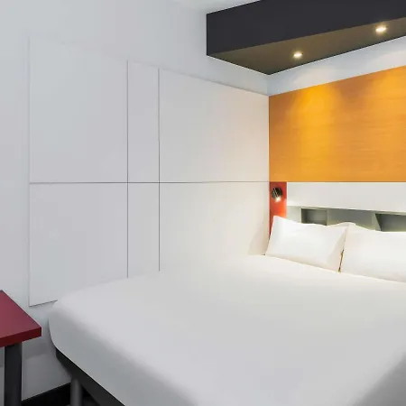 Ibis Budget Oostende Airport فندق ميدل كيرك