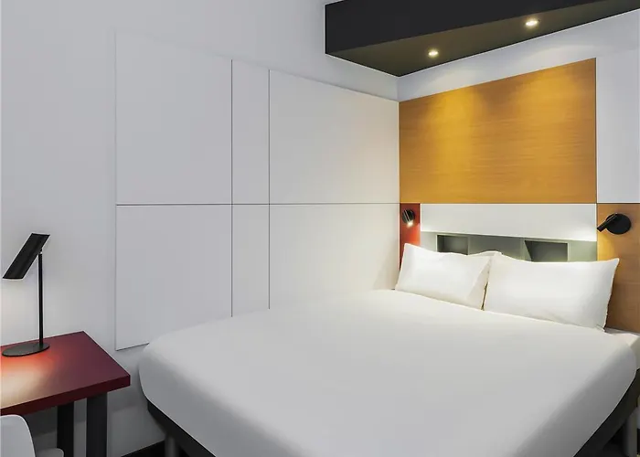 호텔 Ibis Budget Oostende Airport 2*